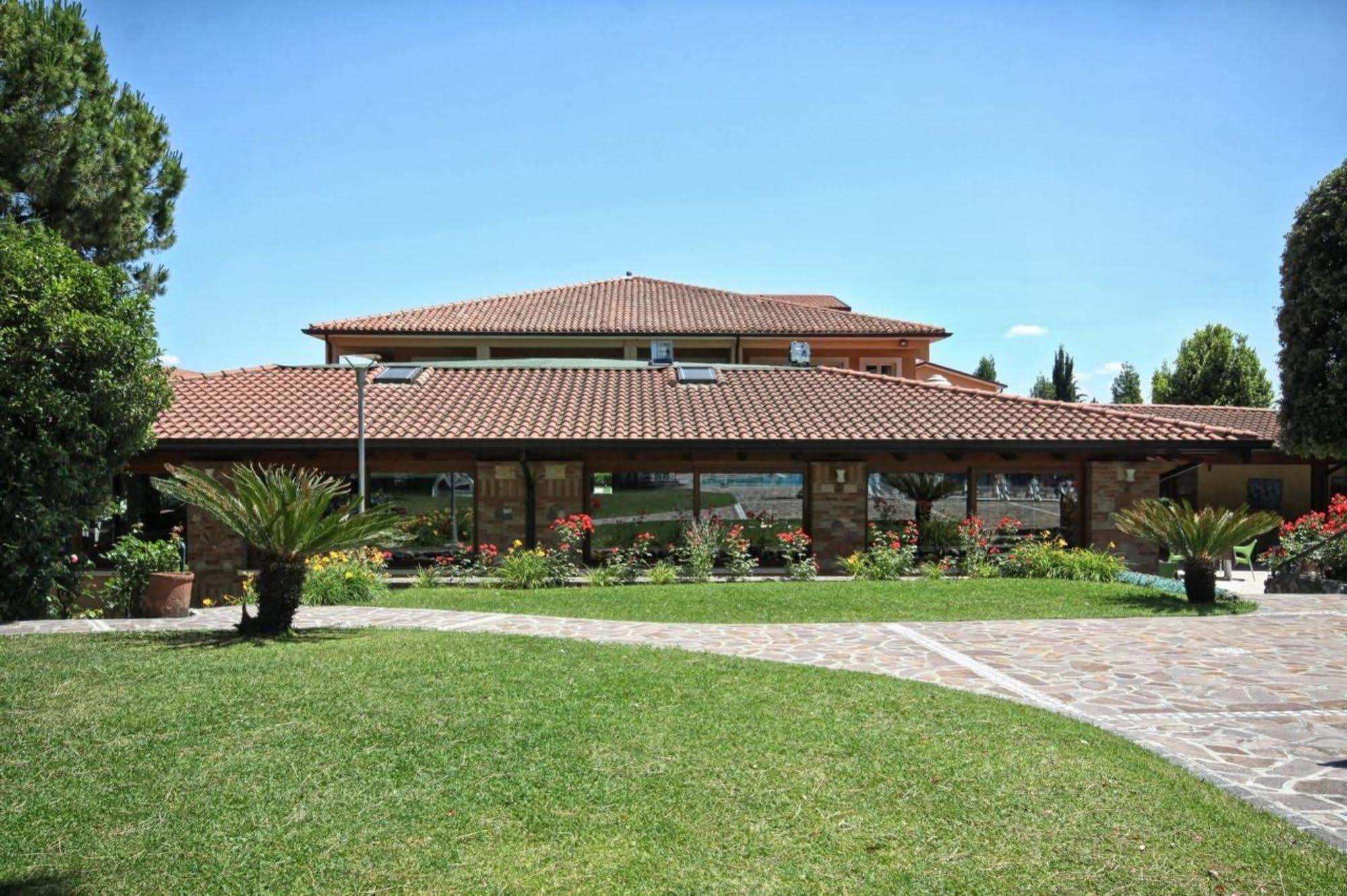 West Garda Hotel Padenghe sul Garda Exterior photo