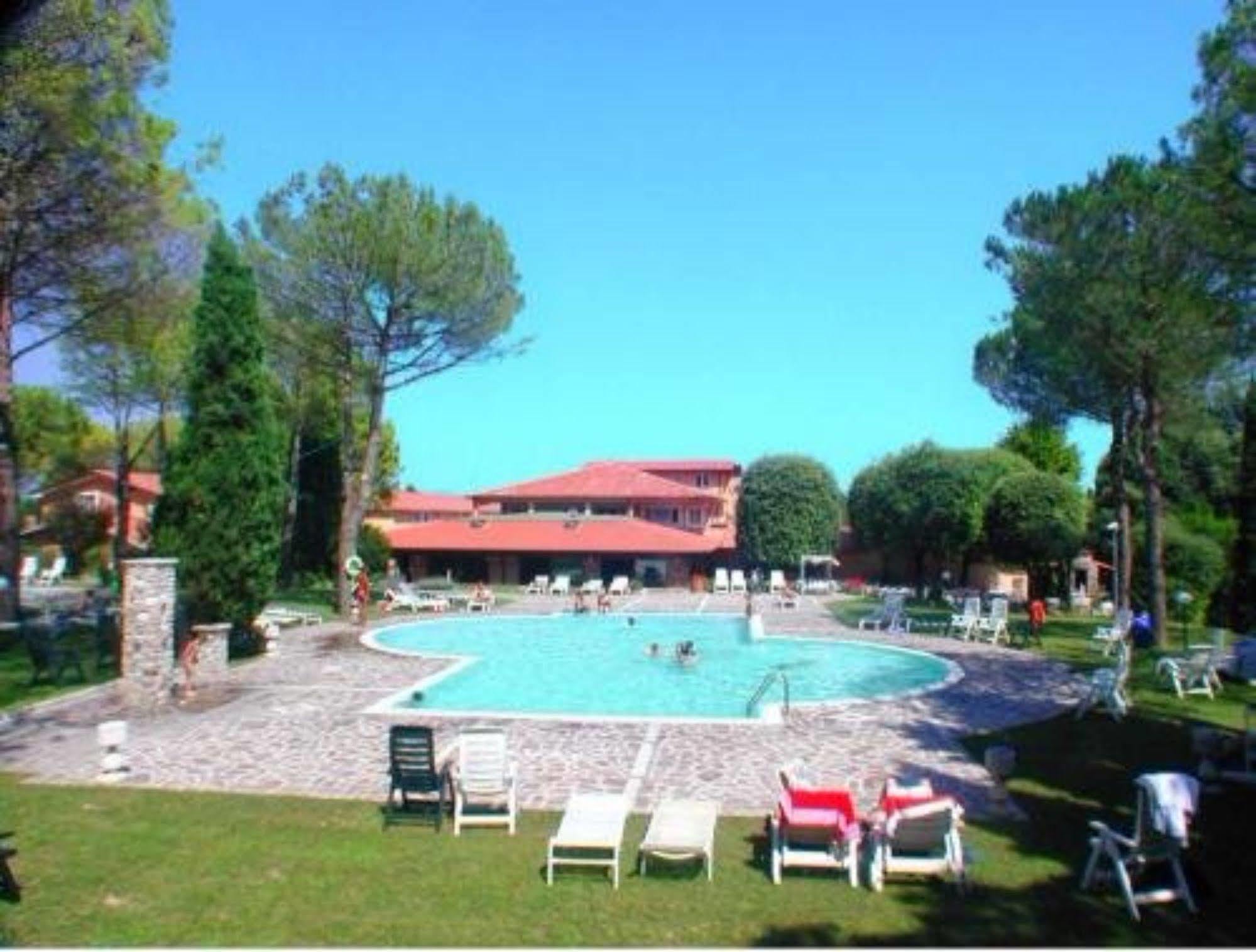West Garda Hotel Padenghe sul Garda Exterior photo