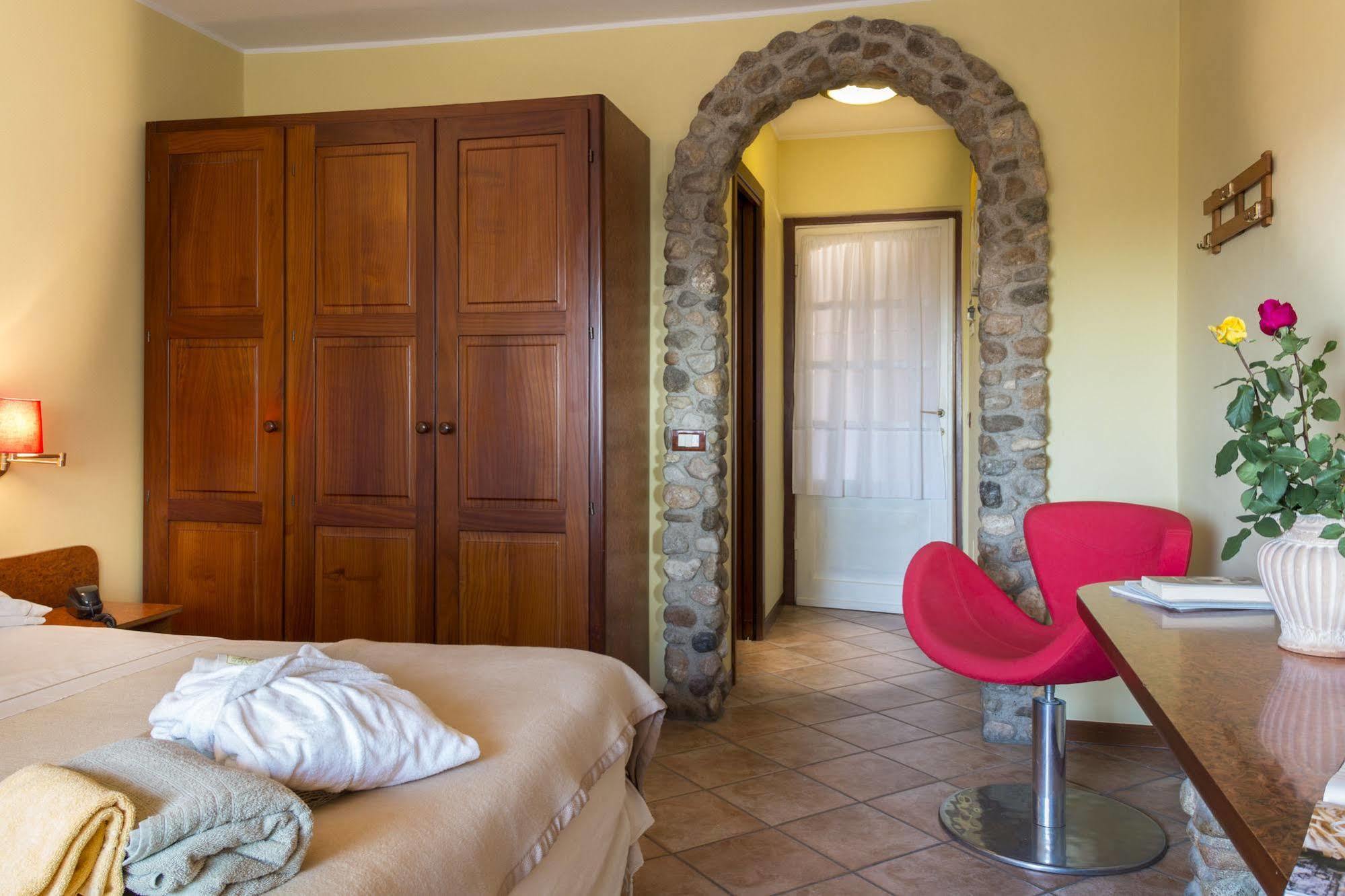 West Garda Hotel Padenghe sul Garda Exterior photo